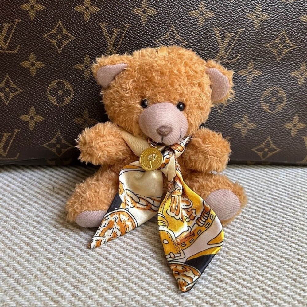 TEDDY BEAR TWILLY SCARF Bag Charm Tan 🧸 - Picture 2 of 8
